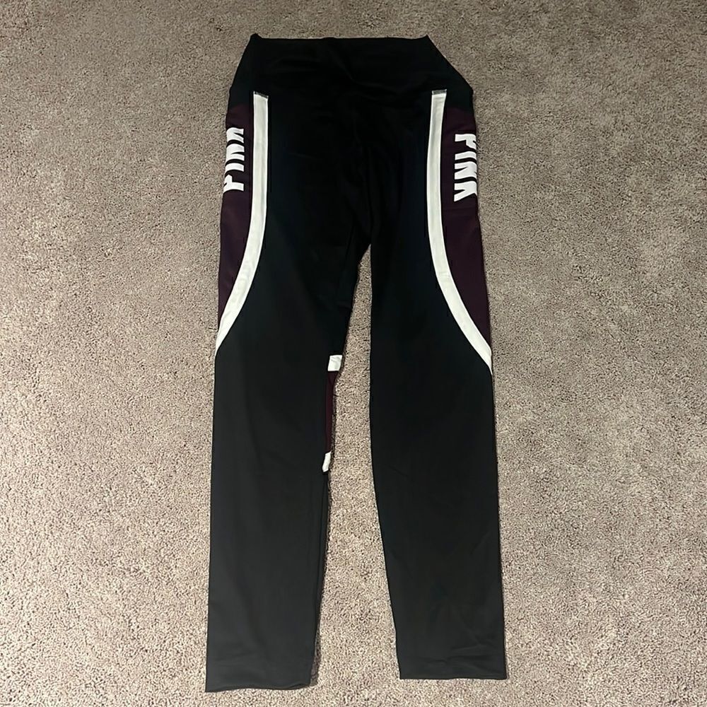 EUC Pink Ultimate leggings size Medium